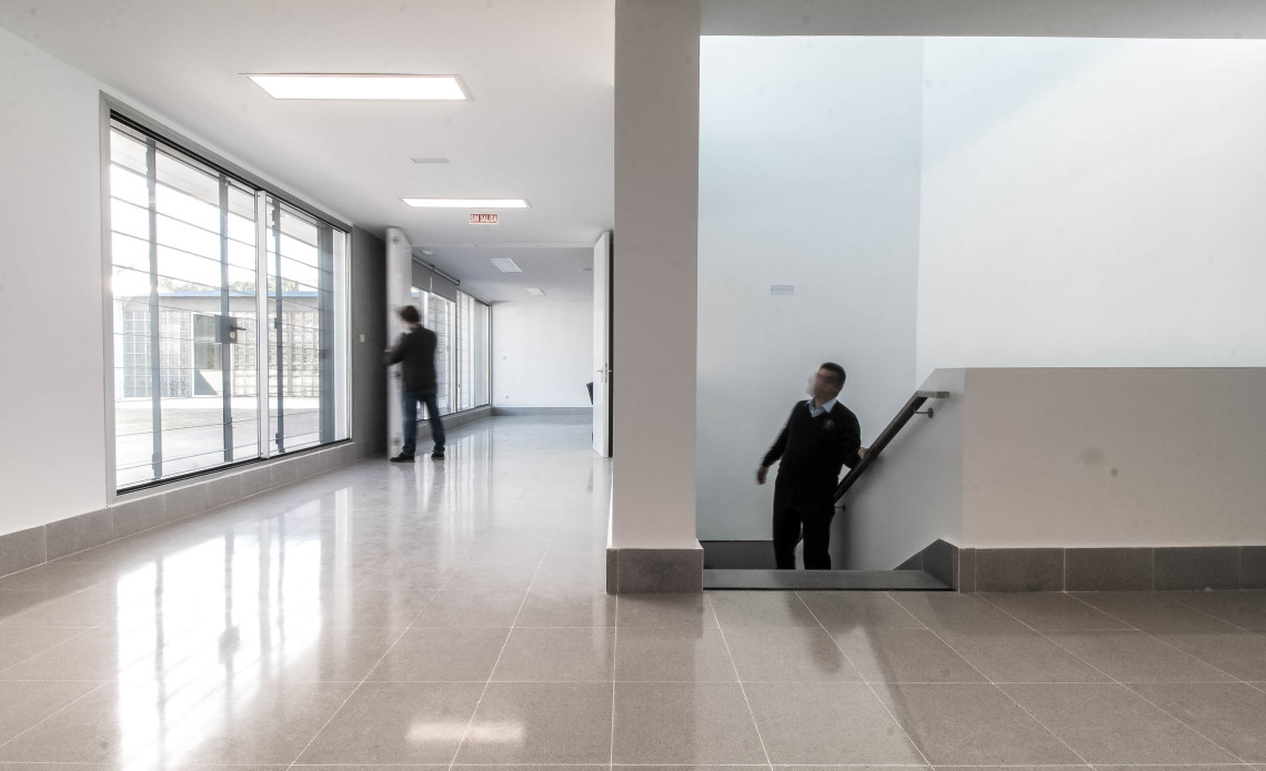 Iniesta Nowell Arquitectos - Reforma integral de Centro de estimulación precoz en Jerez de la Frontera